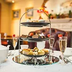 Bridge House Hotel, Leisure Club & 4*