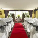 Bridge House Hotel, Leisure Club & Hotell