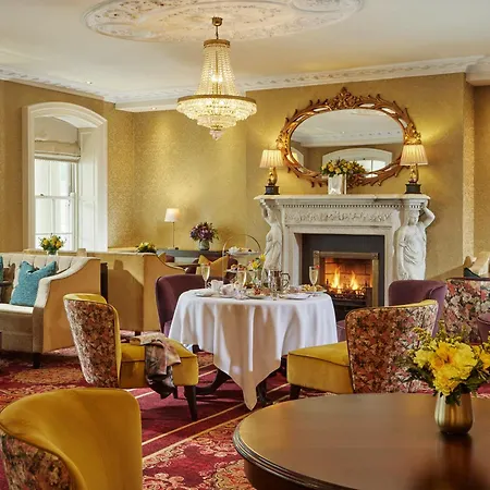 Bridge House Hotel, Leisure Club & ホテル タラモア