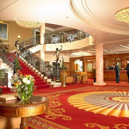 Bridge House Hotel, Leisure Club & Hotell Tullamore