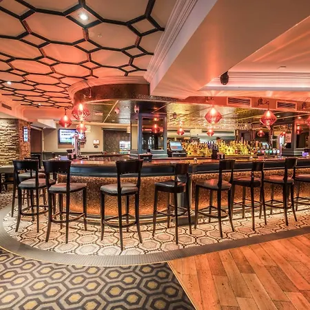 布里奇休闲spa俱乐部酒店 4*