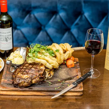 Hotell Bridge House Hotel, Leisure Club & Tullamore