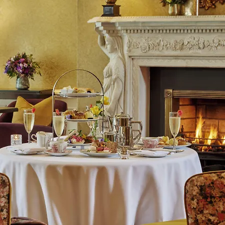 Bridge House Hotel, Leisure Club & Hotell Tullamore