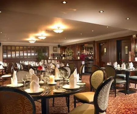 布里奇休闲spa俱乐部酒店 4*