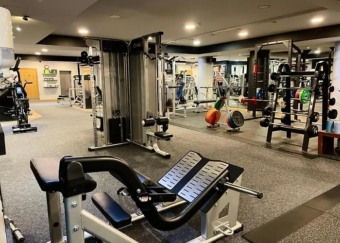 Bridge House Hotel, Leisure Club & 4*