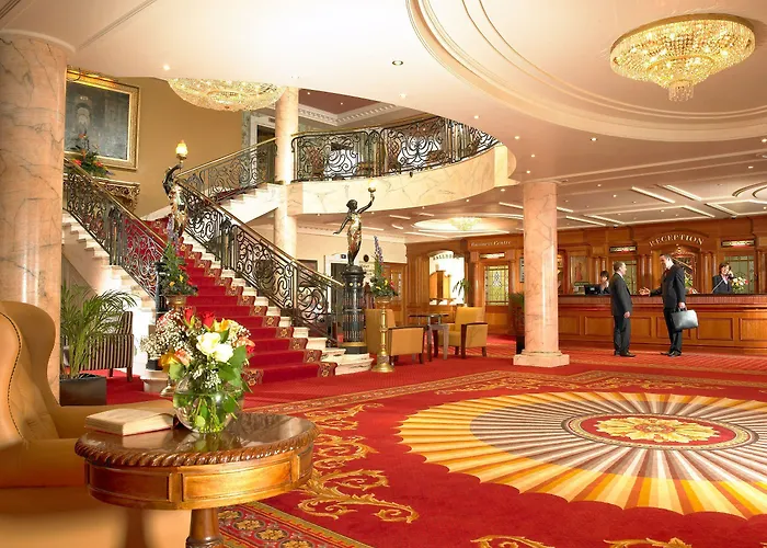 Bridge House Hotel, Leisure Club & Szálloda Tullamore